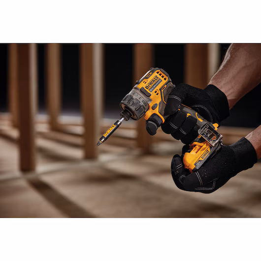 DeWalt 12V Xtreme Sub-Compact 1/4" Screwdriver DCF601B - Image 4